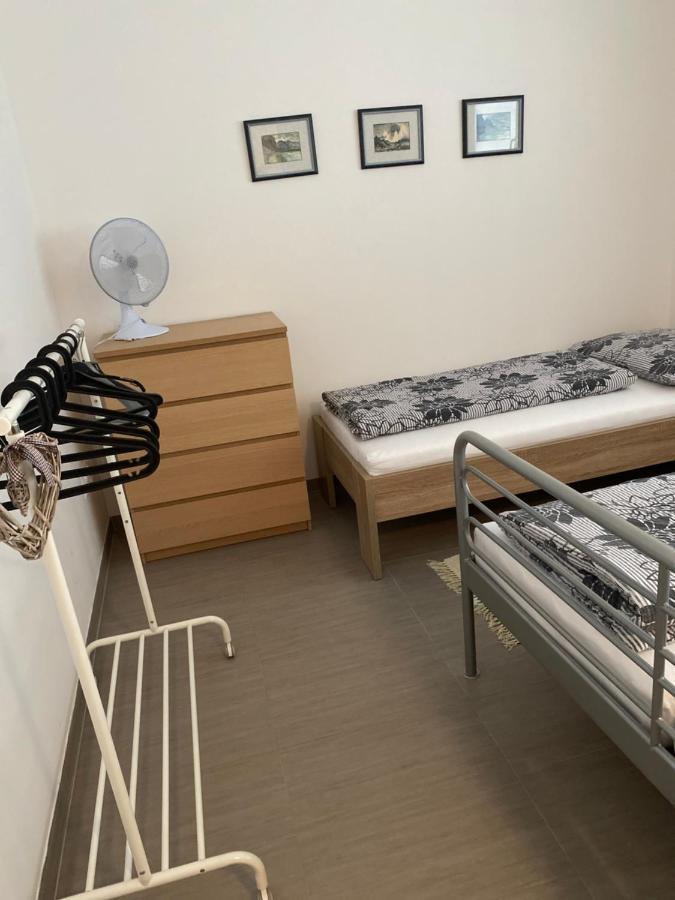 Apartman Hustopeče エクステリア 写真