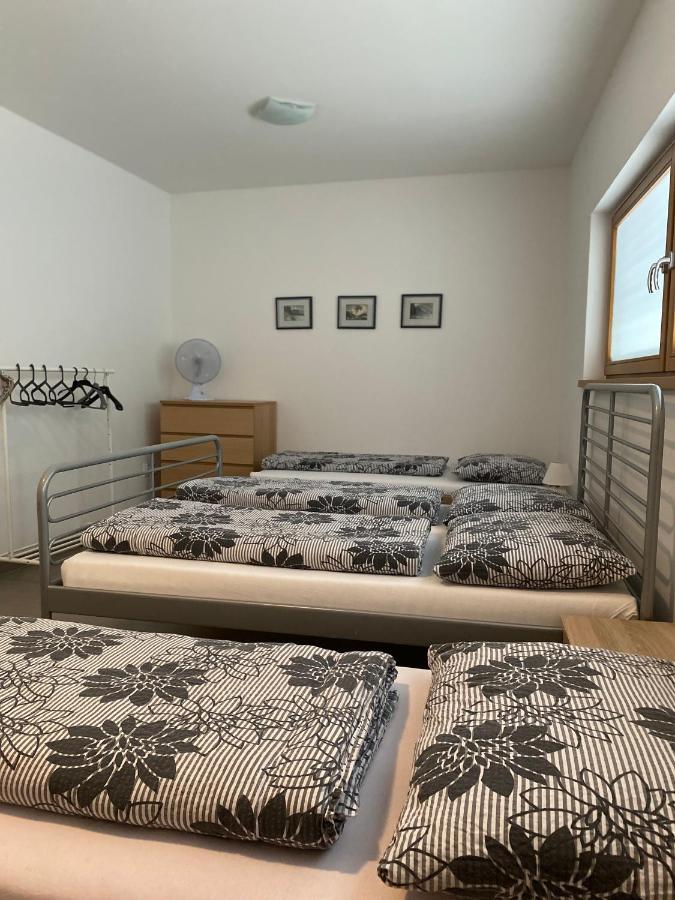 Apartman Hustopeče エクステリア 写真