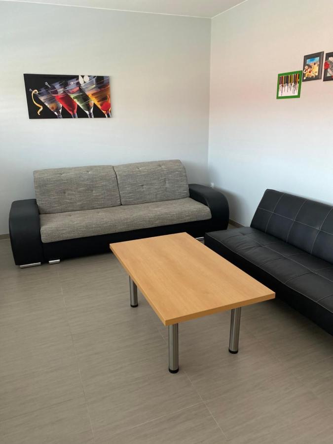 Apartman Hustopeče エクステリア 写真