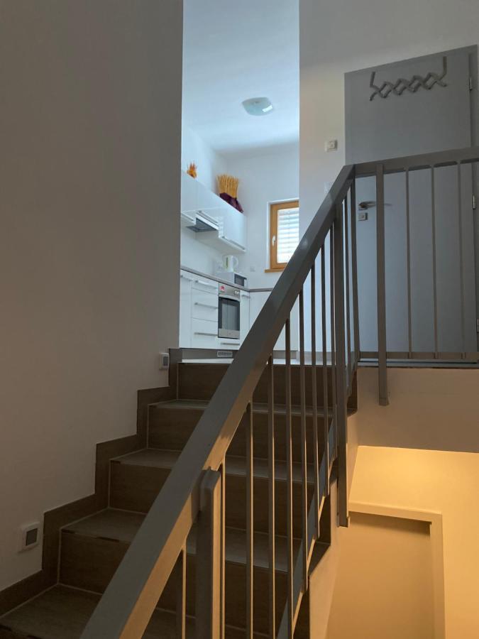 Apartman Hustopeče エクステリア 写真