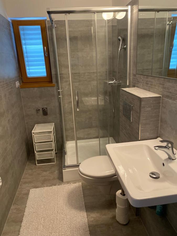Apartman Hustopeče エクステリア 写真